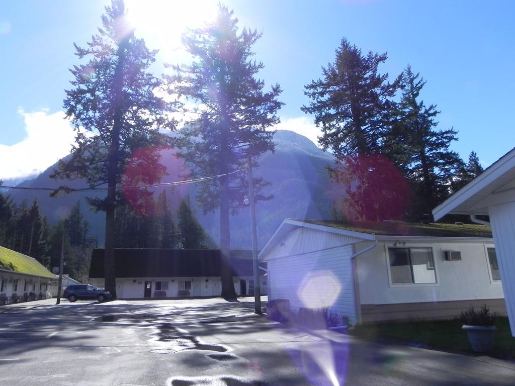 Skagit Motel Hope Exteriör bild